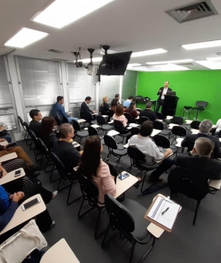 Cursos O inédito viável